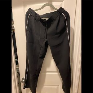 Lululemon black joggers size 8